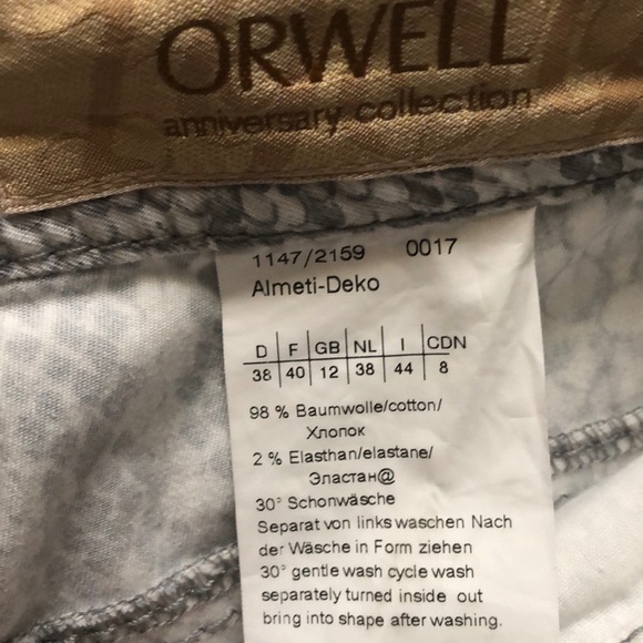 💥Orwell- Snake Print Pants(size 6)💥 - Picture 5 of 5